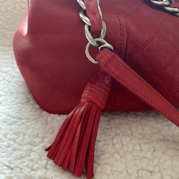 Tory Burch Fleming Distressed Leather Tote Cherry Apple - Picture 6 of 12